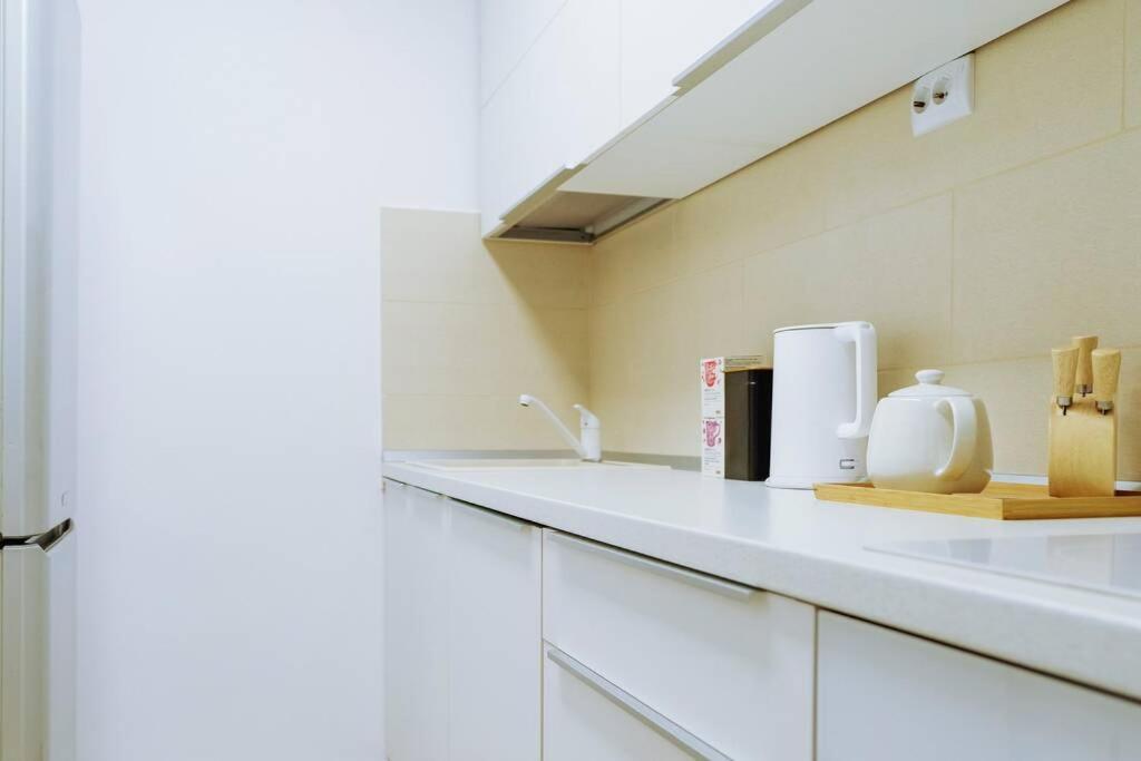 Elegant Vibes Apartment Next To Obor Market Bucureşti Ngoại thất bức ảnh