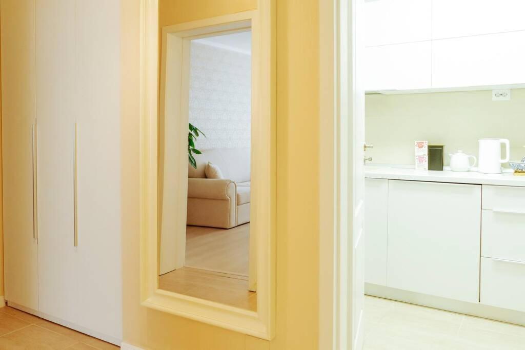 Elegant Vibes Apartment Next To Obor Market Bucureşti Ngoại thất bức ảnh