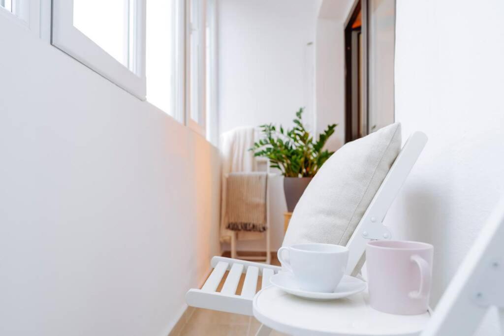 Elegant Vibes Apartment Next To Obor Market Bucureşti Ngoại thất bức ảnh