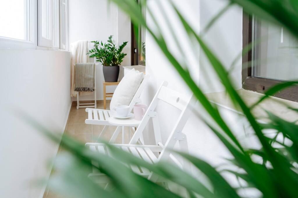 Elegant Vibes Apartment Next To Obor Market Bucureşti Ngoại thất bức ảnh