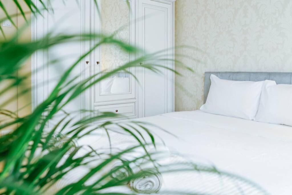 Elegant Vibes Apartment Next To Obor Market Bucureşti Ngoại thất bức ảnh